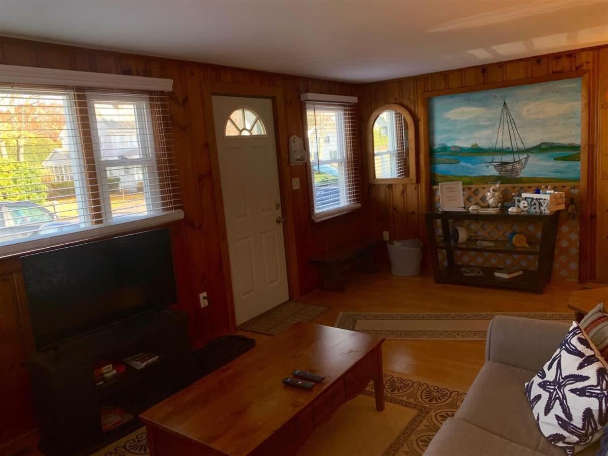 Pet Friendly Family Cozy Cottage Steps Away From Footbridge Beach Ogunquit Exterior photo